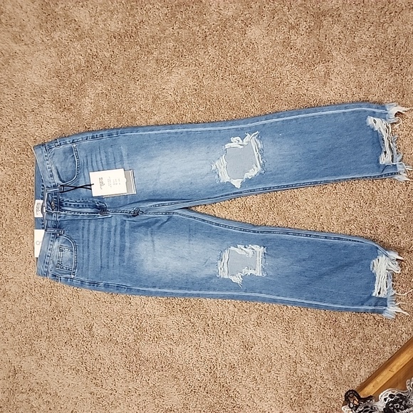 NWT Insane Gene High Rise Crop Straight Jeans - Picture 2 of 6